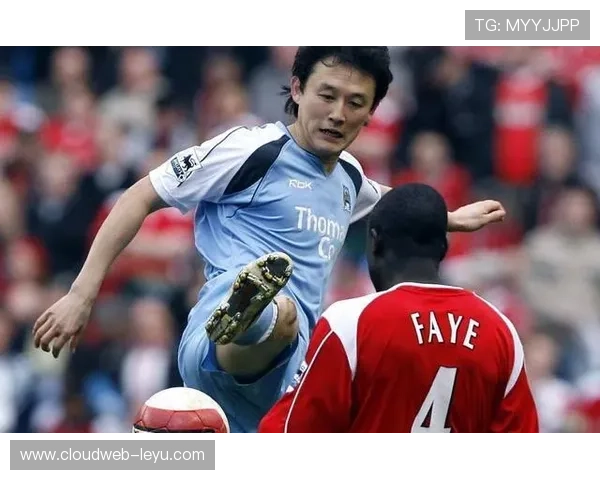 绝境坚守！科林蒂安陷保级泥潭，李伟如何诠释足球的沉沦与救赎？