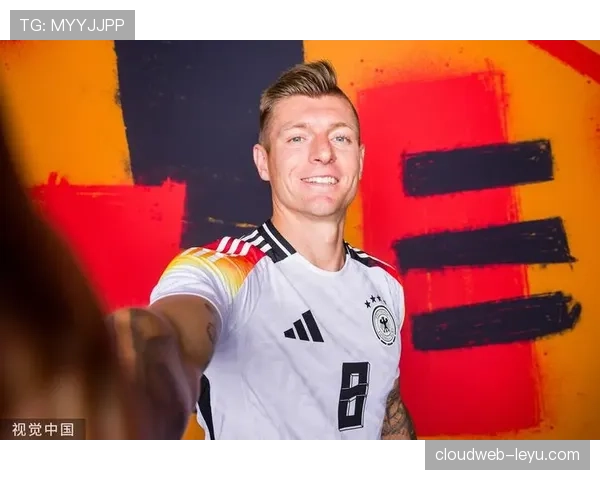 纳格尔斯曼高效管理更衣室，助力德国队焕发团结新活力