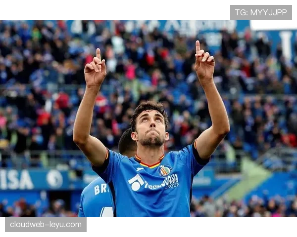 西甲对抗强度再升级：技术与力量的巅峰对决引热议