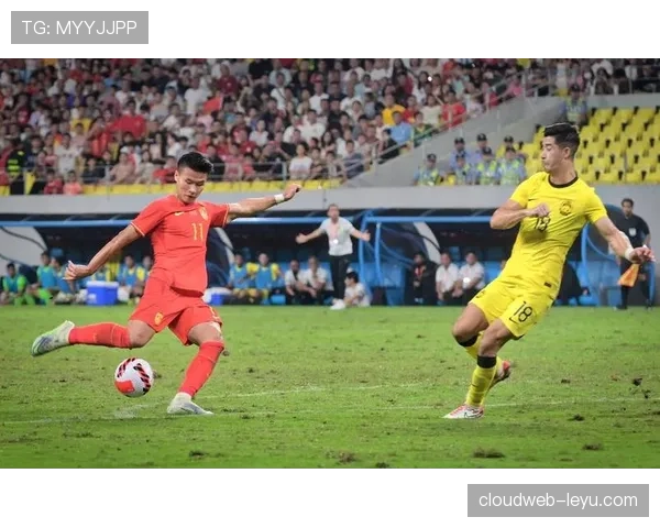 球迷庆典盛大启幕，热情欢庆球队新赛季亮眼表现