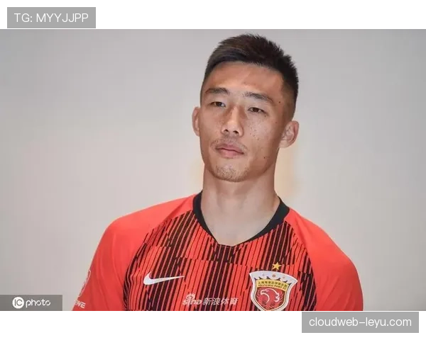 上海海港发布新队歌《海港之声》，凝聚力量共赴辉煌新征程