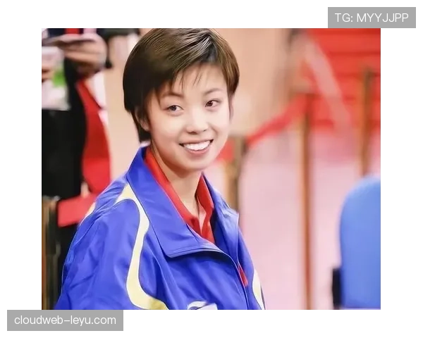 张怡宁上直播竟说自己鞋子都不买贵的，这冠军范儿咋突然接地气了？